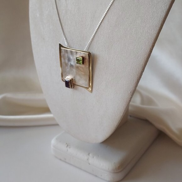 Modern 925 Sterling silver pendant with gold vermeil and 2 gemstones - Picture 1 of 5